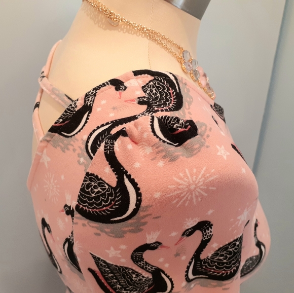 Dress - Picture 6 of 12